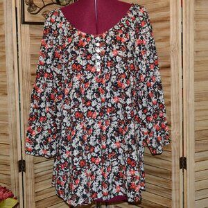 Foxcroft 16 Black Red Floral Blouse Bell Sleeves 6 Button Front